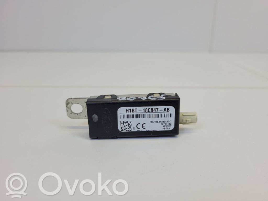 Pystyantennin suodatin   H1BT18C847AB