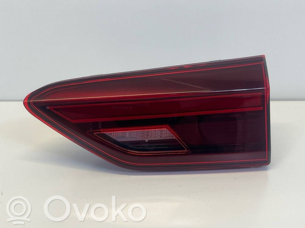 Volkswagen Polo Lampy tylnej klapy bagażnika 