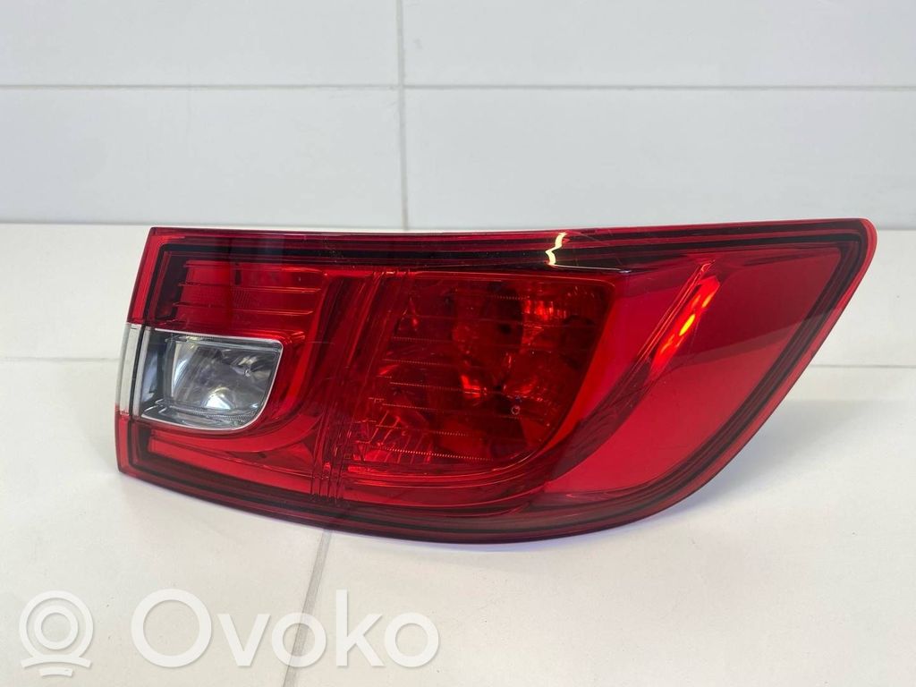 Renault Clio IV Rear/tail lights 