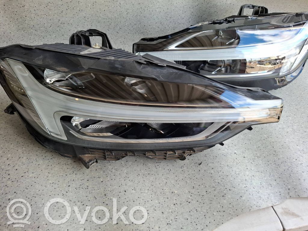 Volvo XC60 Scheinwerfer Satz Set 