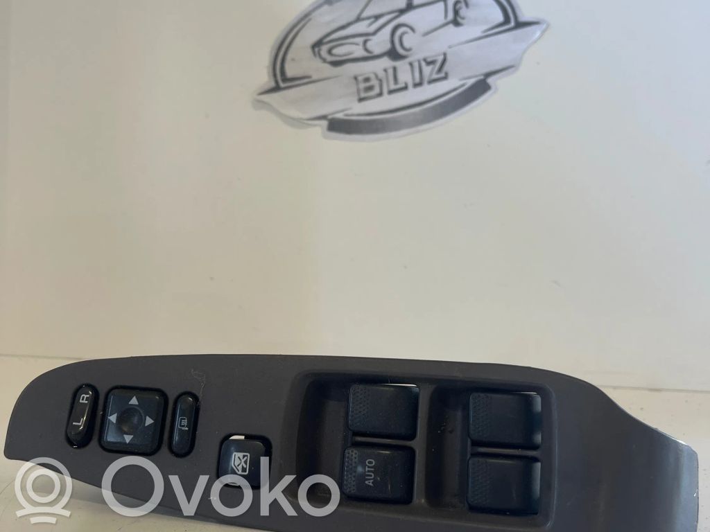 Subaru Outback Electric window control switch 