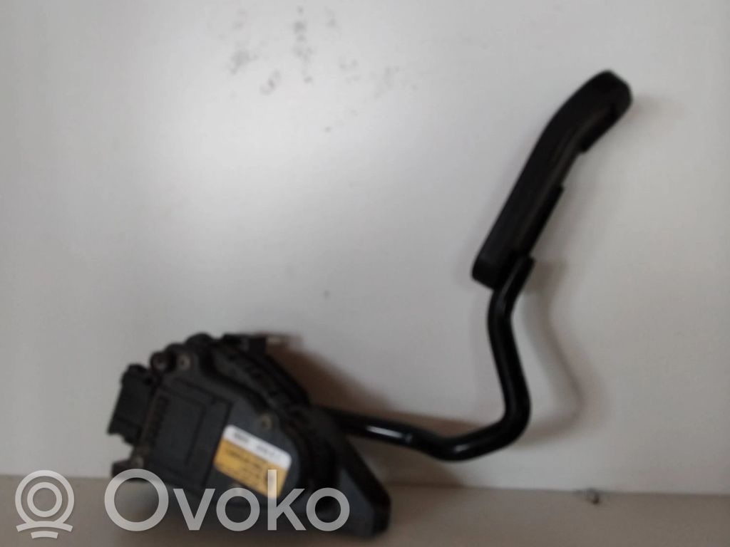 Opel Vectra C Accelerator throttle pedal 