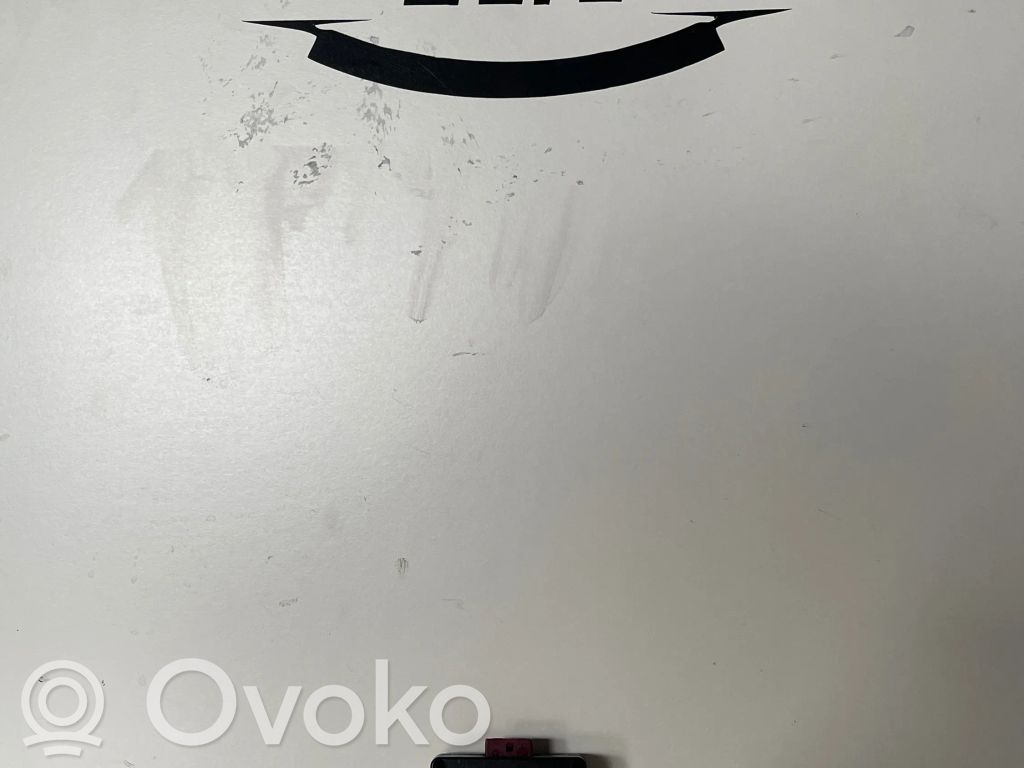Antenas pastiprinātājs   21367510,838654603