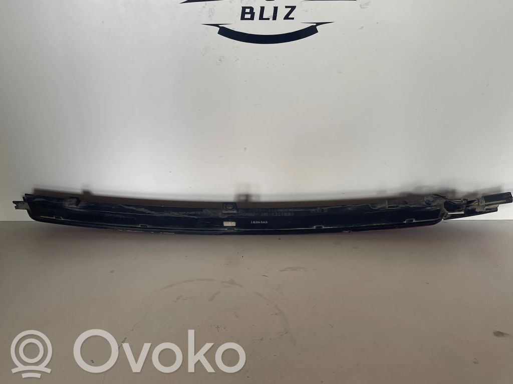 BMW 3 E46 Third/center stoplight 