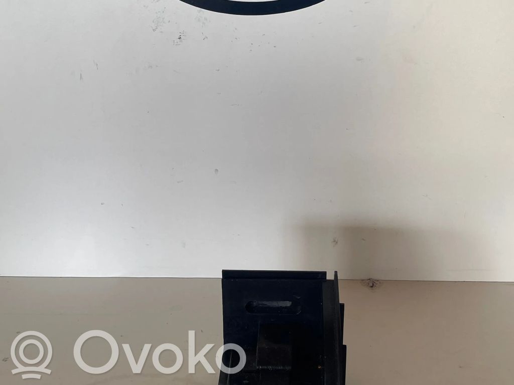BMW 3 E46 Parcel shelf load cover mount bracket 
