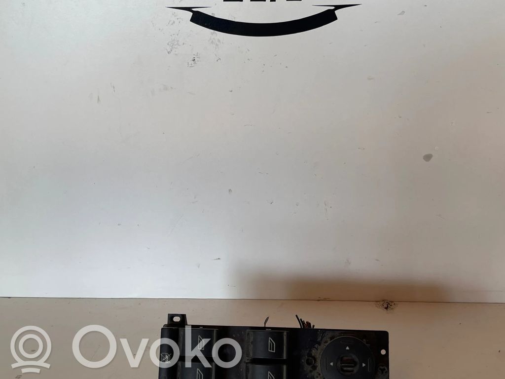 Ford Focus C-MAX Electric window control switch 