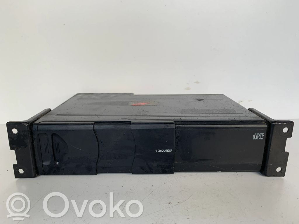 BMW 3 E46 CD/DVD keitiklis 