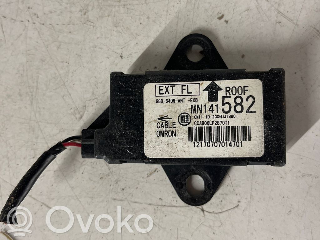 Mitsubishi Outlander Aerial antenna amplifier 