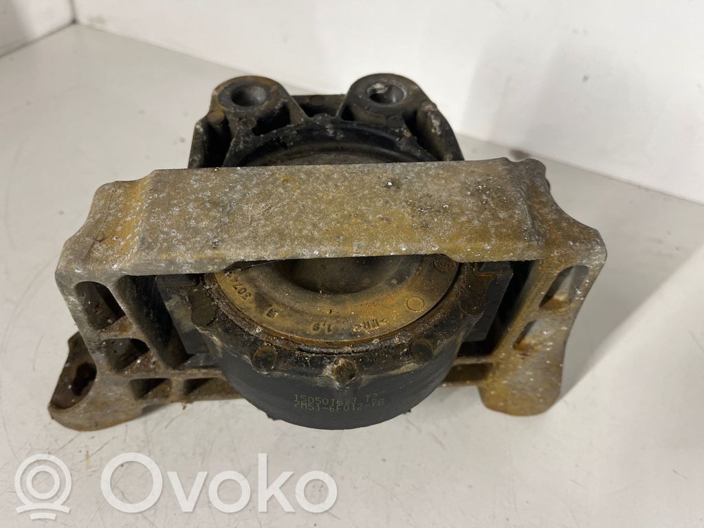 Volvo V50 Engine mount bracket 