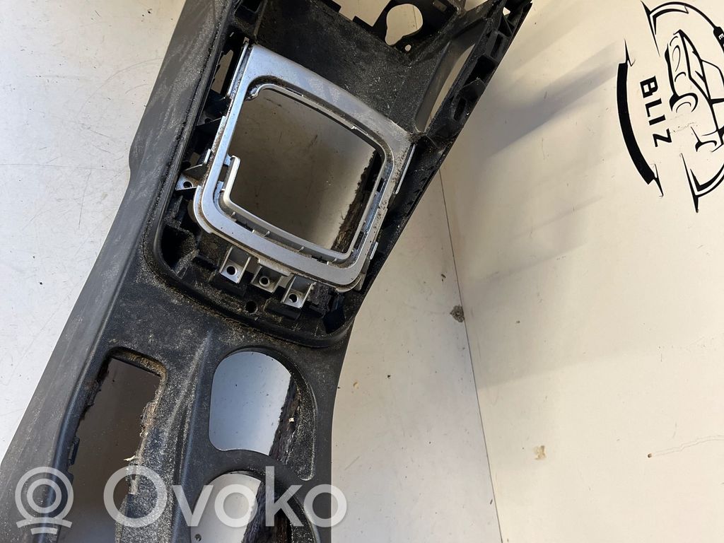 KIA Ceed Center console 