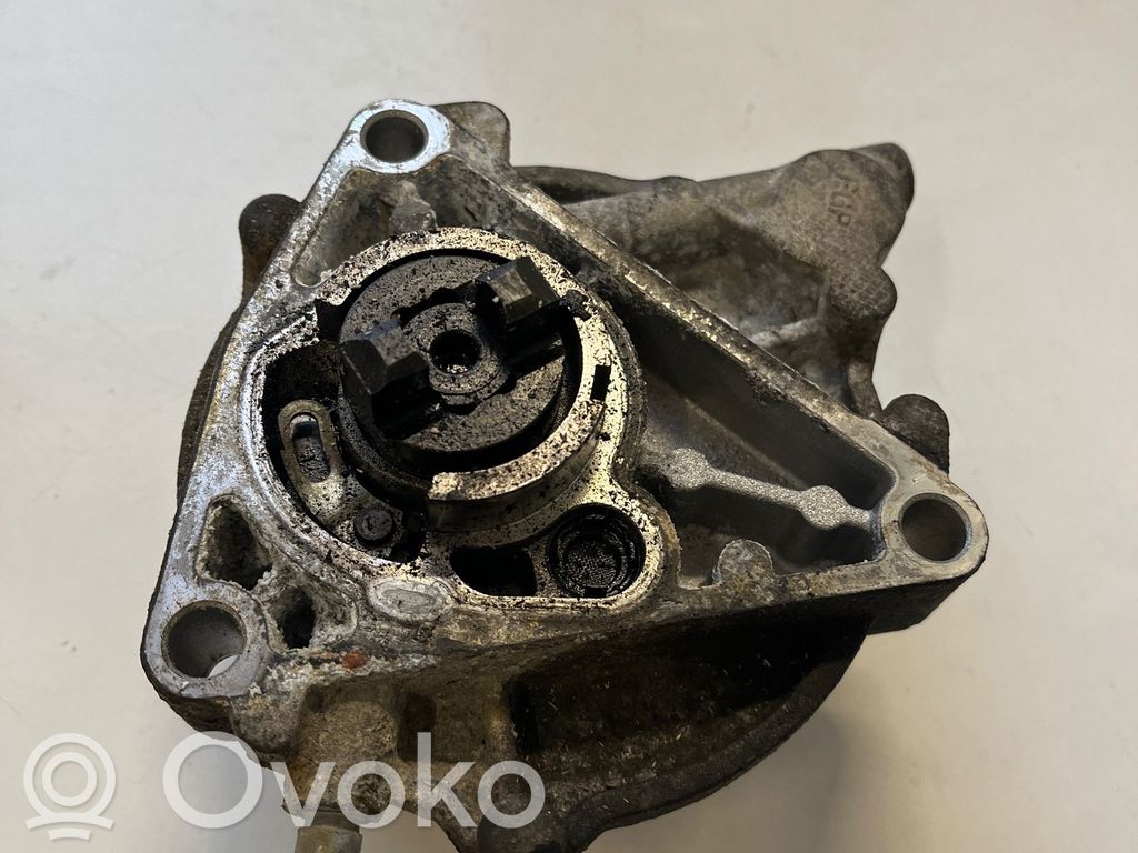 Opel Zafira B Alipainepumppu 