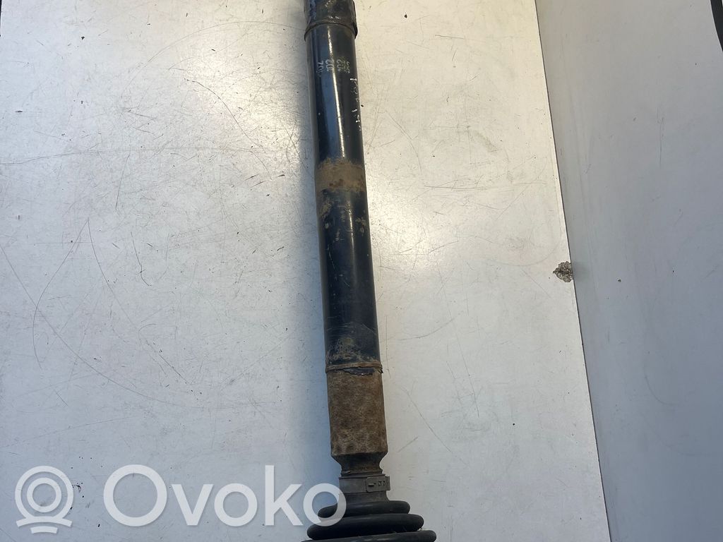 Volkswagen Polo Front driveshaft 