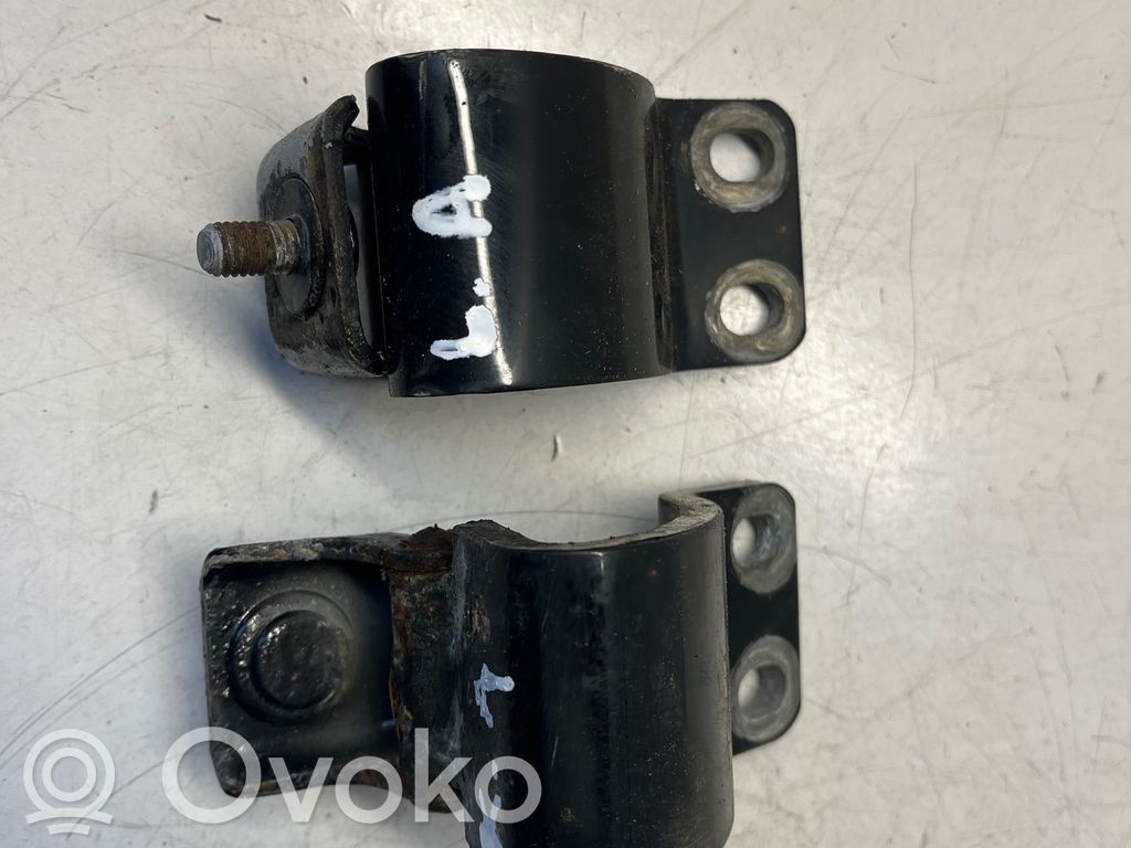 Tailgate/trunk/boot hinge   4B9827299B