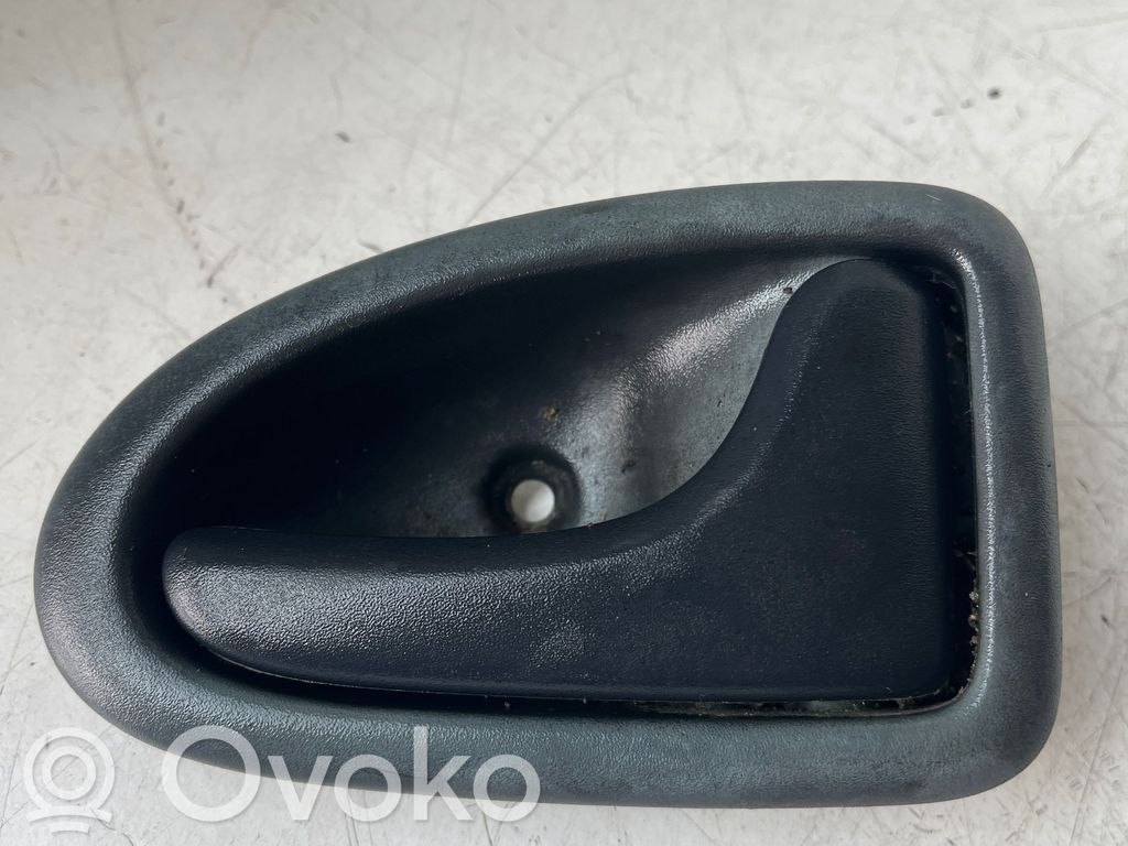 Renault Clio II Maniglia interna per portiera anteriore 