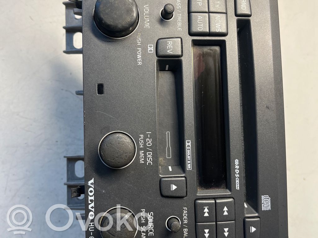 Volvo V70 Panel / Radioodtwarzacz CD/DVD/GPS 