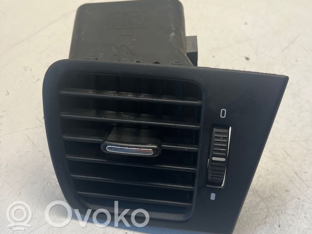 Subaru Legacy Šoninės oro grotelės 