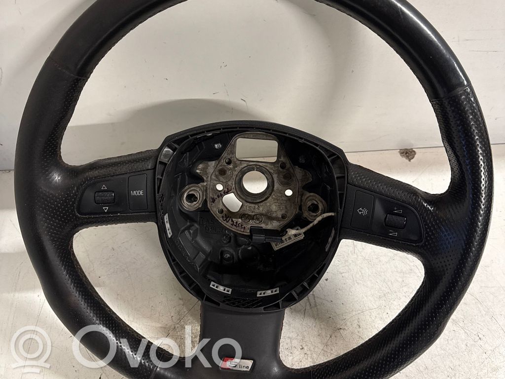 Audi A6 S6 C6 4F Ohjauspyörä 
