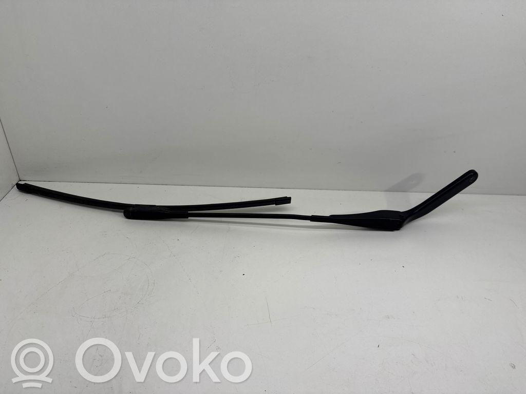 BMW 1 E81 E87 Windshield/front glass wiper blade 