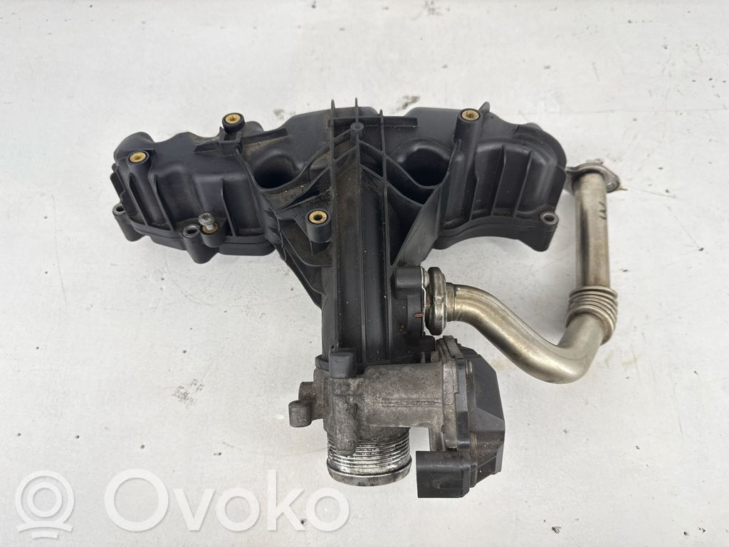 Volkswagen Touran II Kolektorius įsiurbimo 