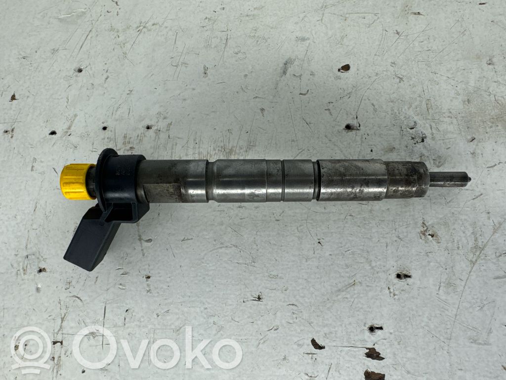 Injecteur de carburant   7797877