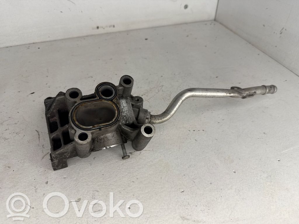Audi Q7 4M A/C compressor mount bracket 