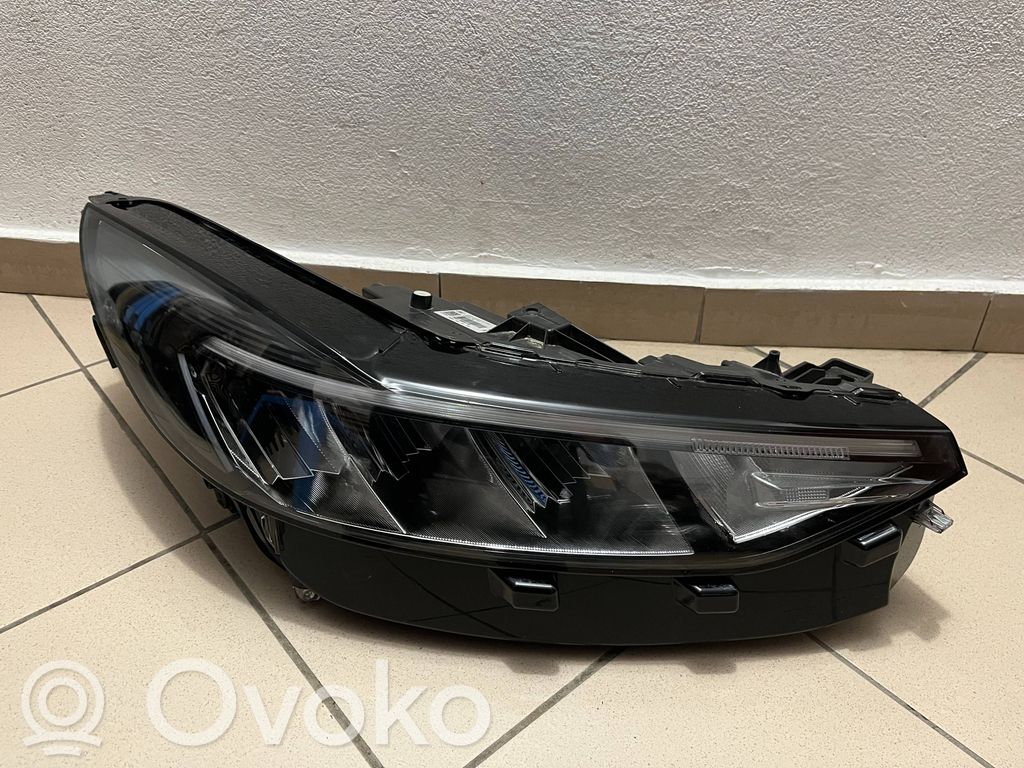Ford Kuga III Headlight/headlamp 