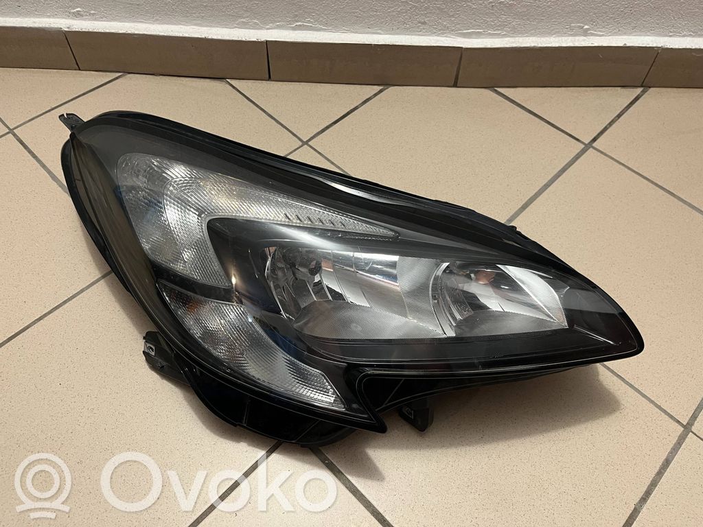 Opel Corsa E Phare frontale 