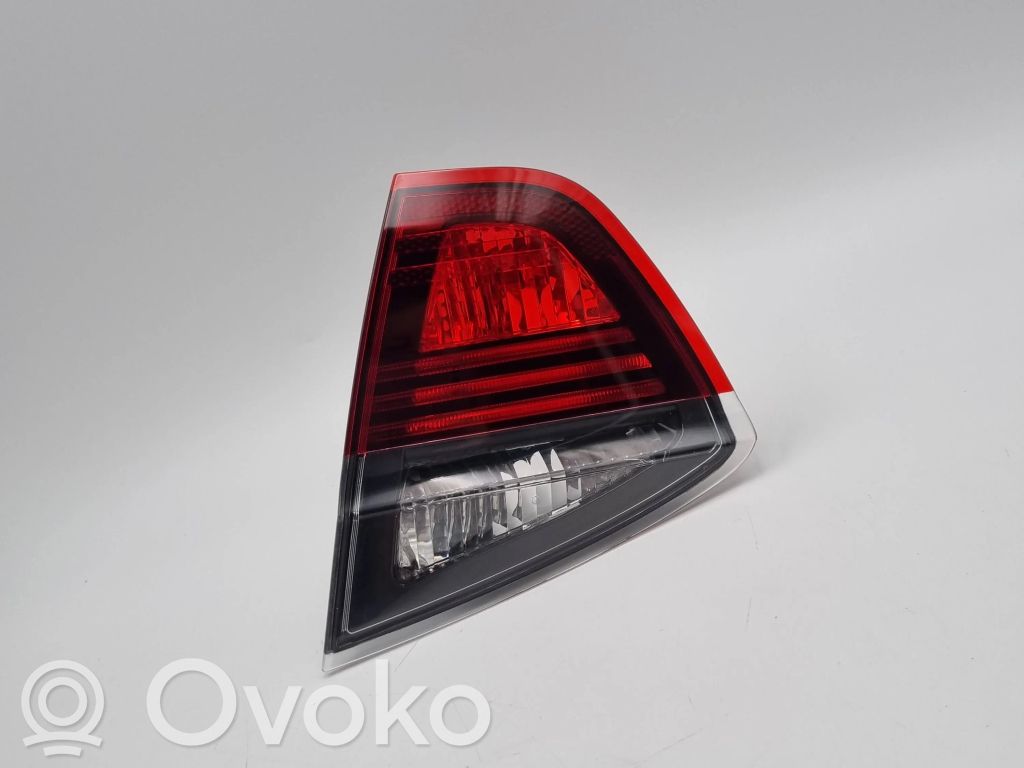 Tailgate rear/tail lights   276402,63210406884,0406884