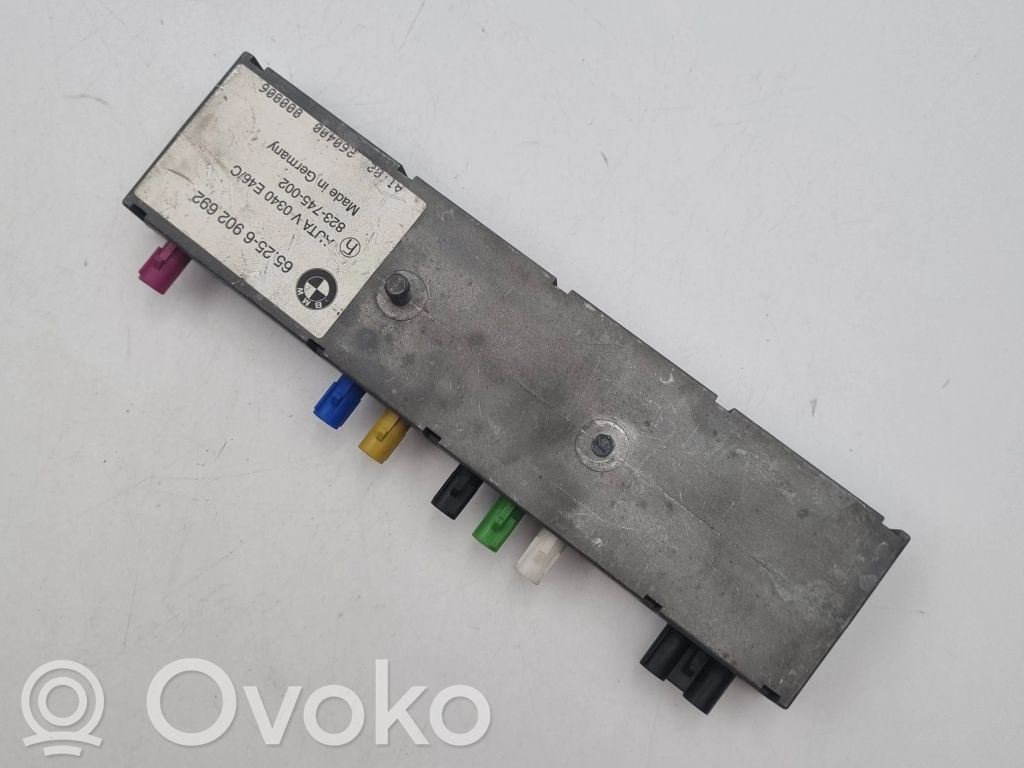 BMW 3 E46 Antenas pastiprinātājs 