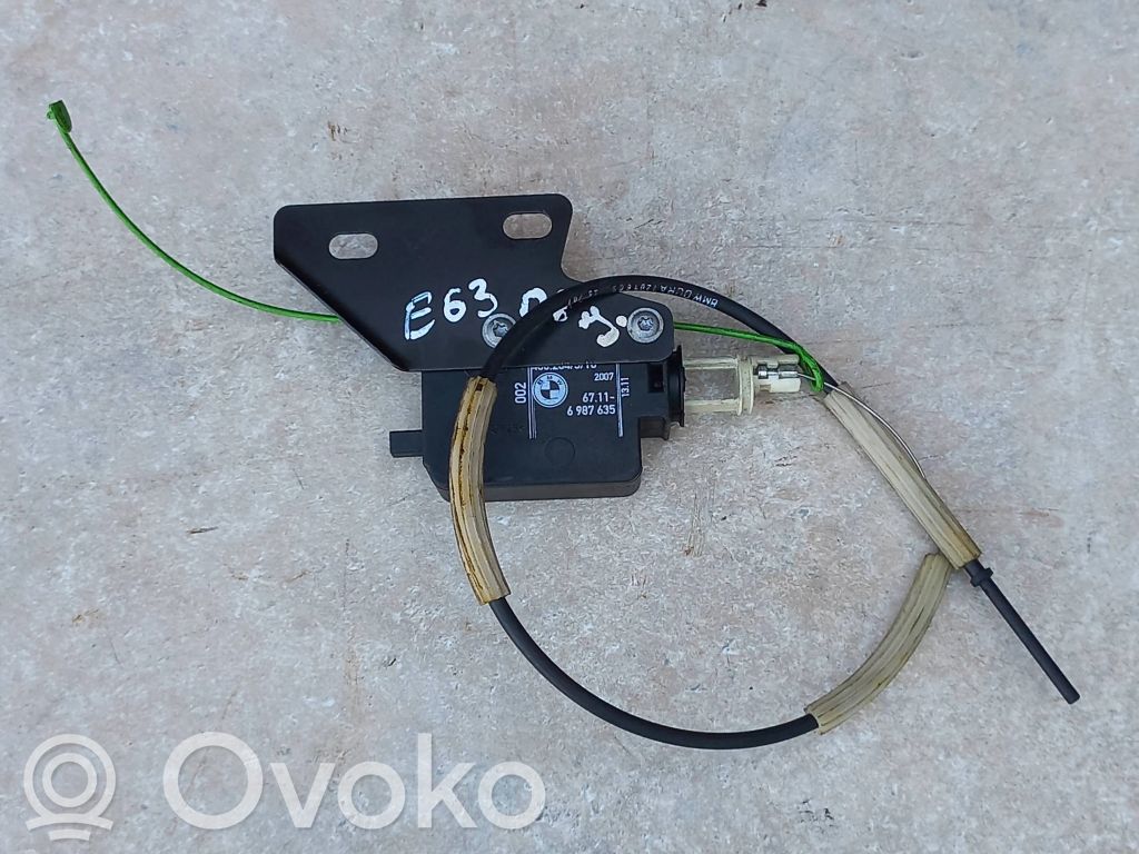 BMW 6 E63 E64 Fuel tank cap lock motor 