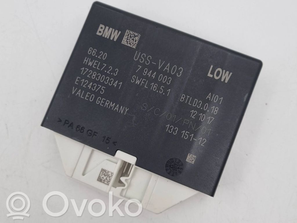 BMW 5 G30 G31 G38 Parkavimo (PDC) daviklių valdymo blokas 