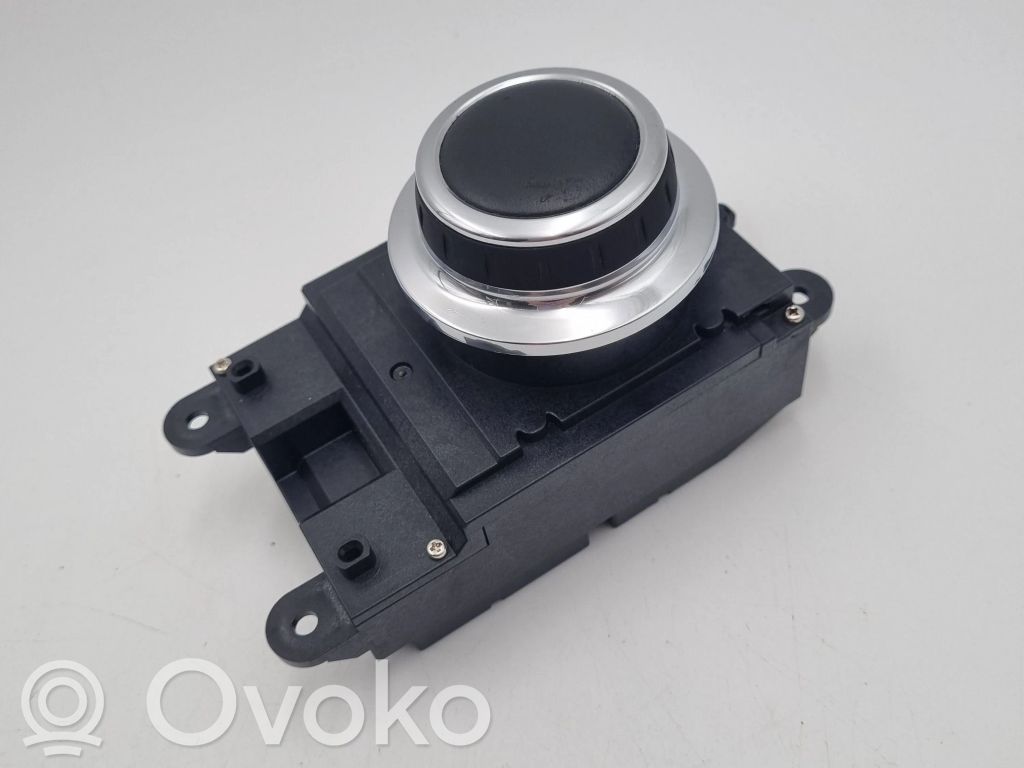 Head unit multimedia control   6944884,65826944884,0745KAI01,06SW00,149492