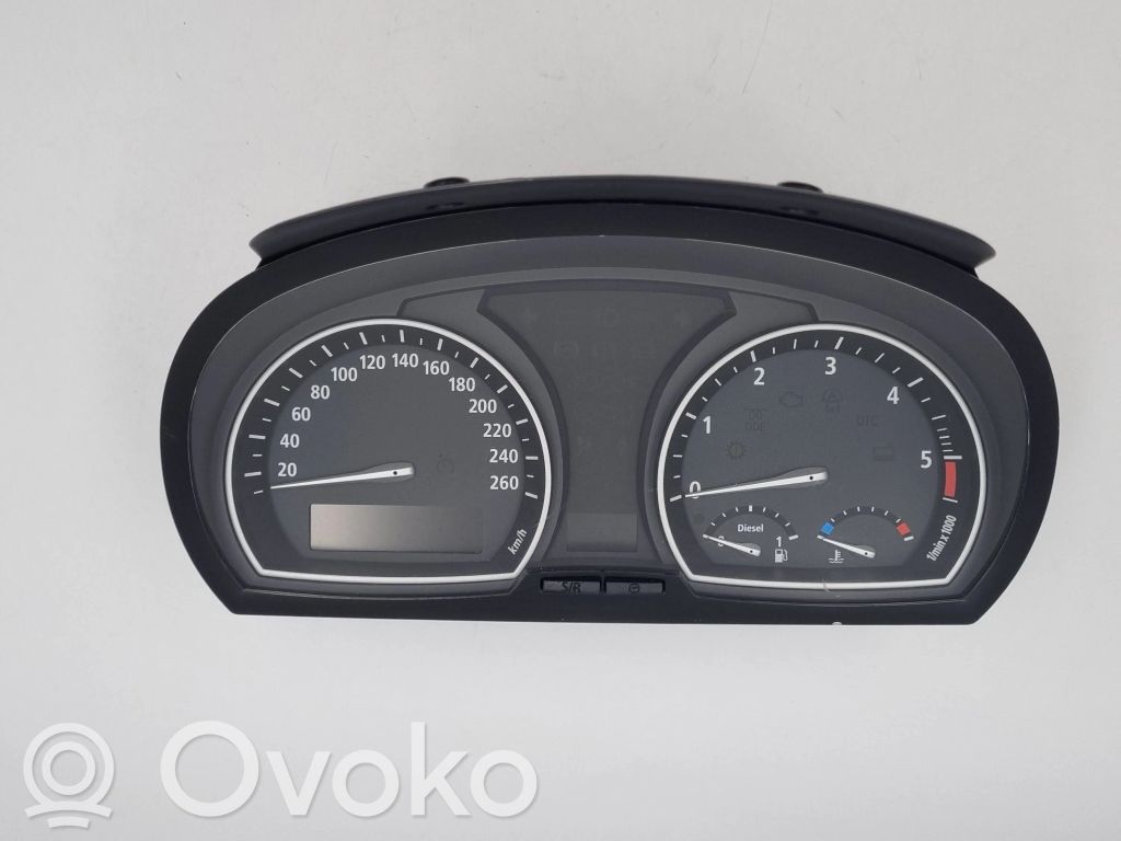 BMW X3 E83 Speedometer (instrument cluster) 