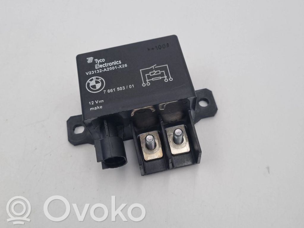 BMW 5 F10 F11 Dzesēšanas ventilatora relejs 