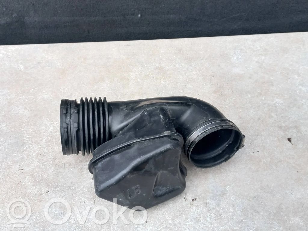 BMW 3 E92 E93 Air intake duct part 