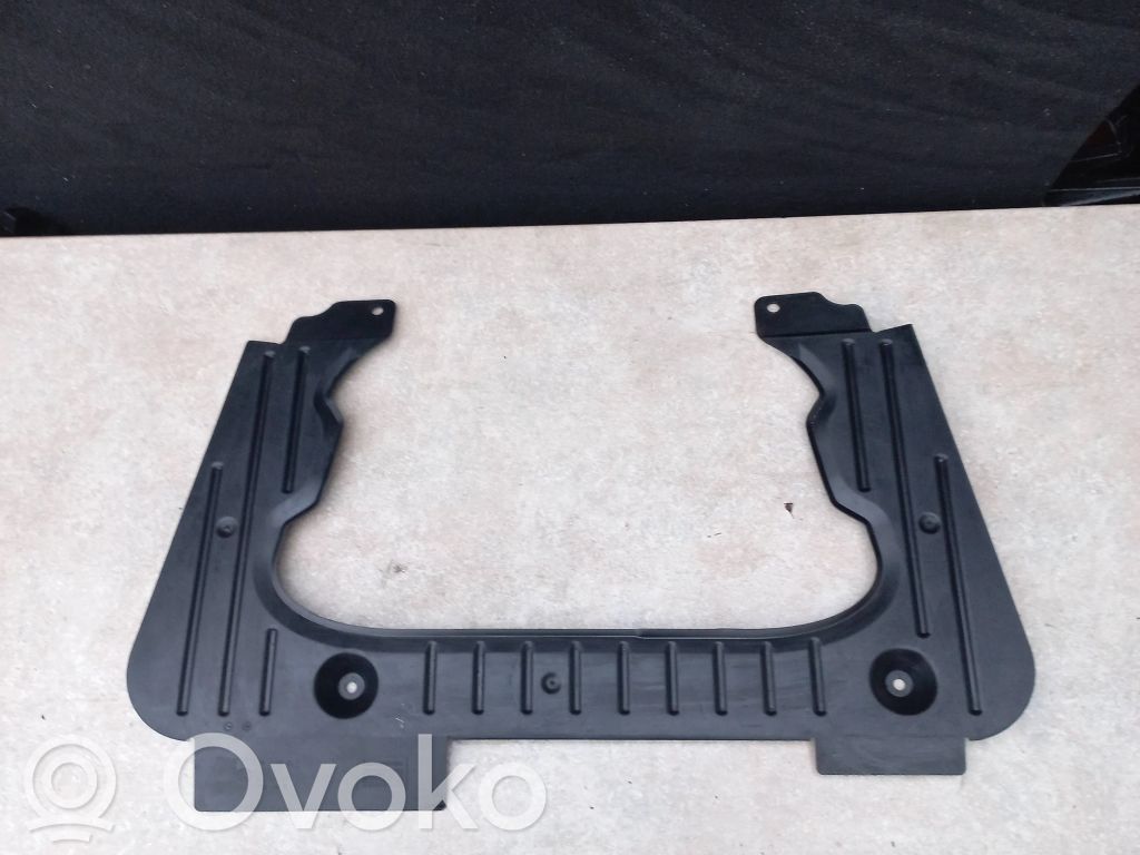 BMW X3 E83 Engine splash shield/under tray 