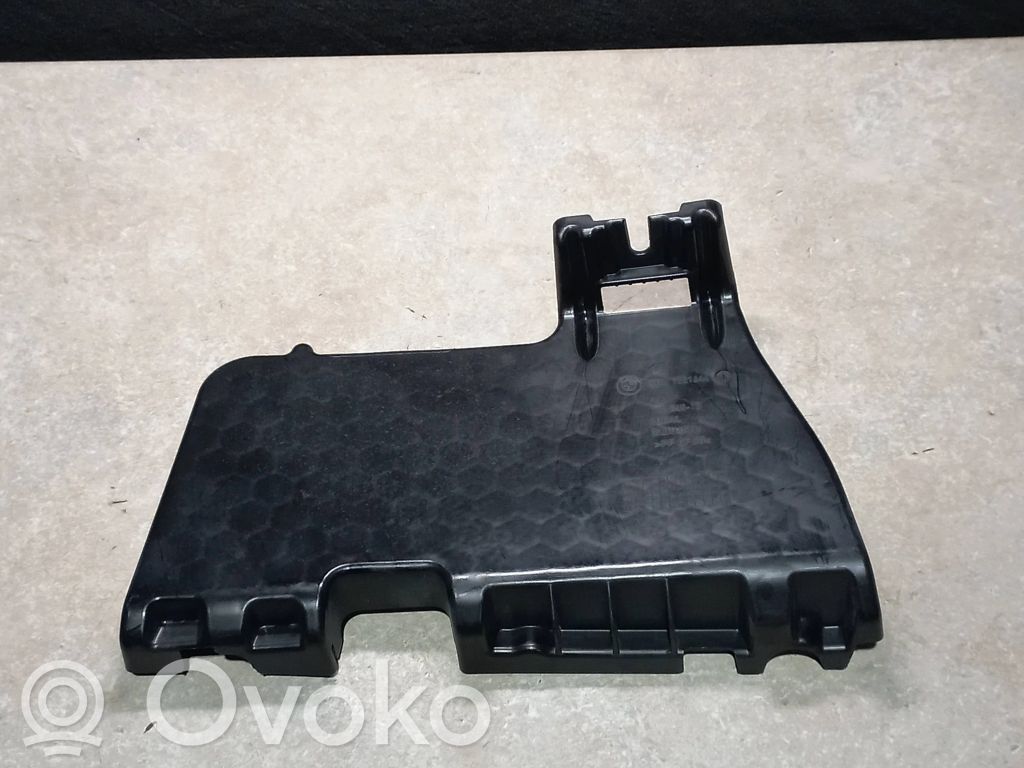 BMW 3 E90 E91 Sonstiges Einzelteil Unterboden 