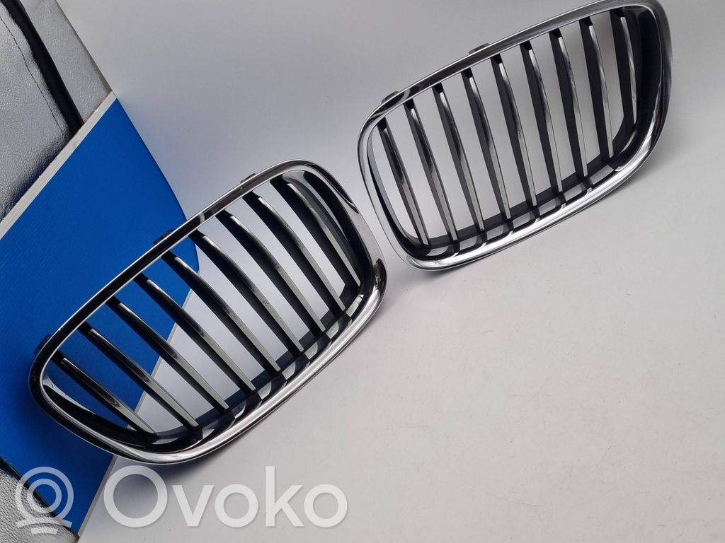 BMW 5 GT F07 Верхняя решётка 