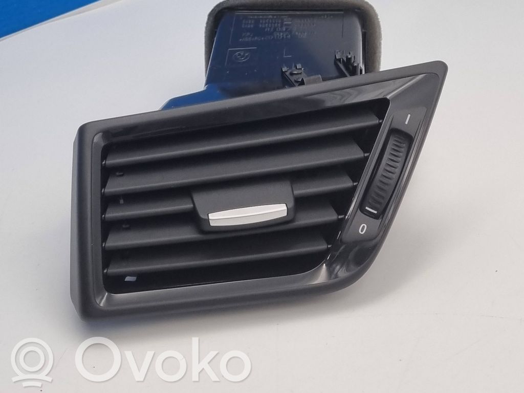 BMW X1 E84 Copertura griglia di ventilazione laterale cruscotto 