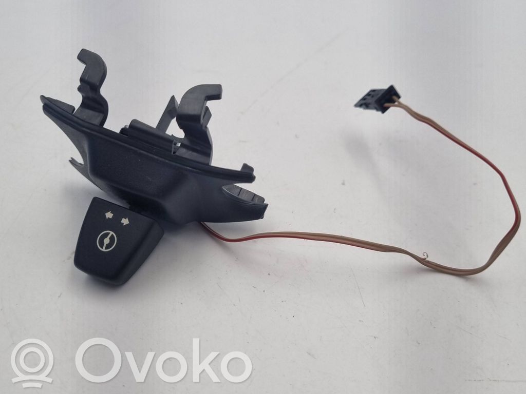 Steering wheel adjustment switch   6966710,03201400,68875,61316966710
