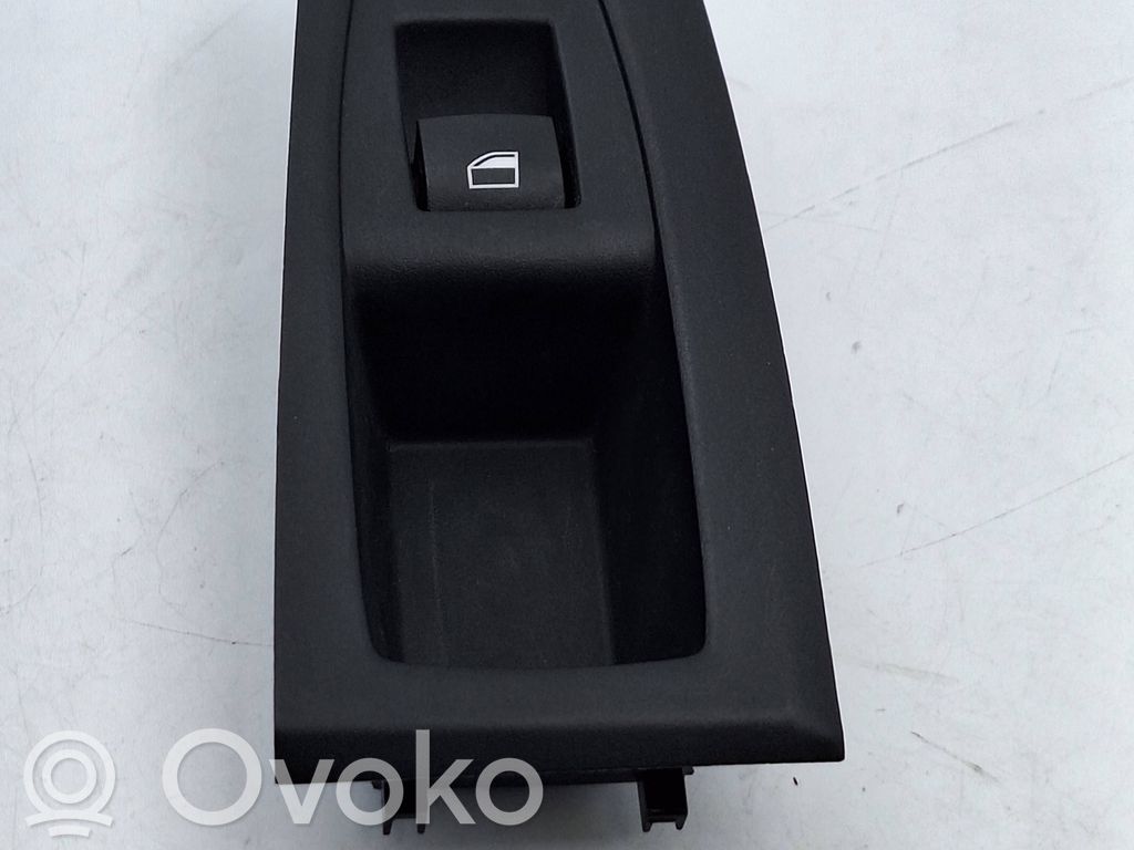 BMW 2 F45 Electric window control switch 