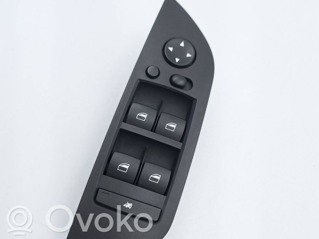 Przyciski szyb   9216049,61319216049,0SW07,11W27K700,604904