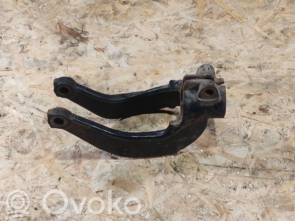 Lower shock absorber bracket   6775085,31126775085