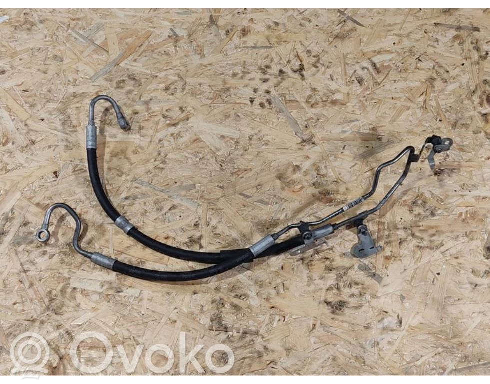 BMW X5 E70 Ohjaustehostimen letkusto 