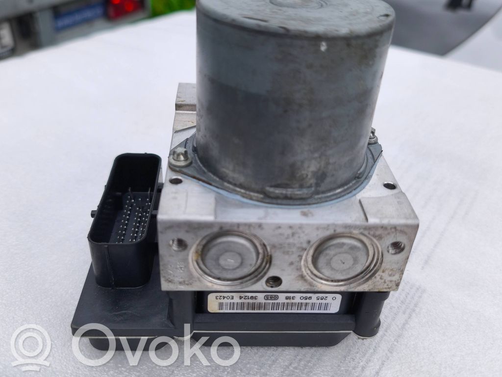 BMW X3 E83 ABS Pump 