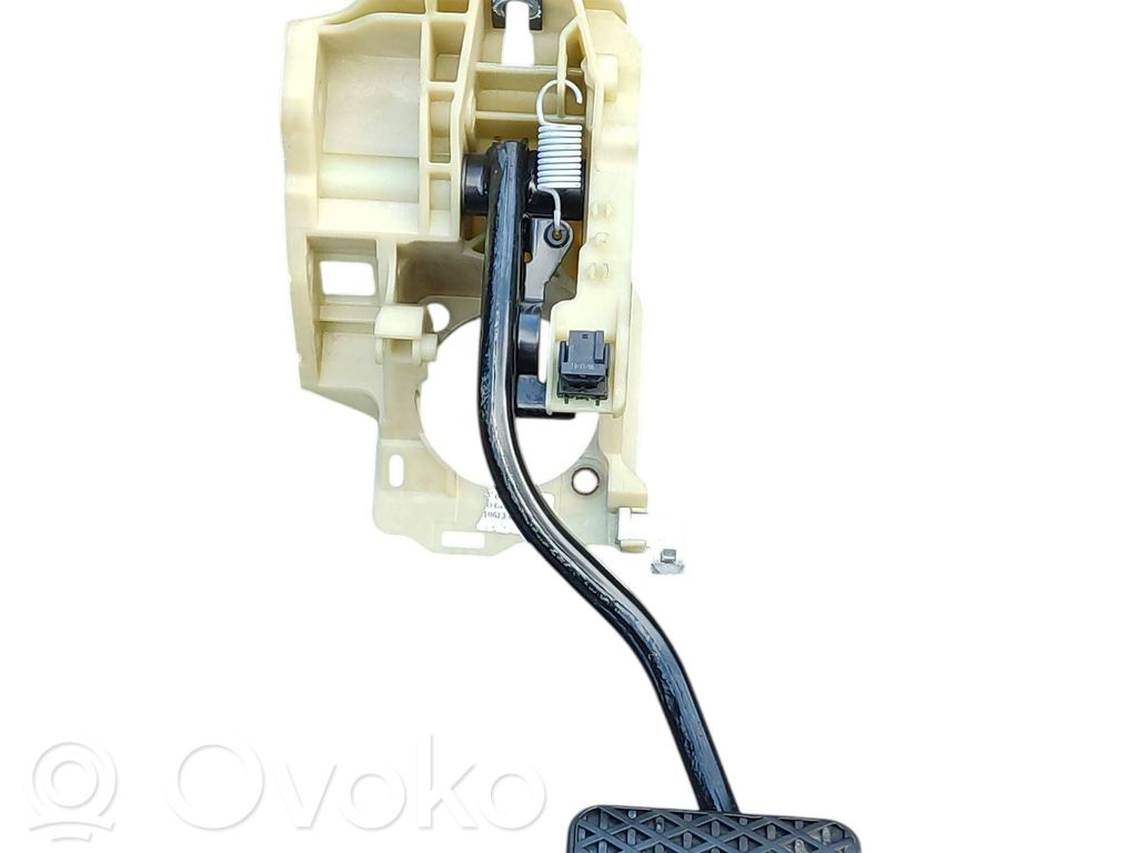 Brake pedal   6769221,35006769221