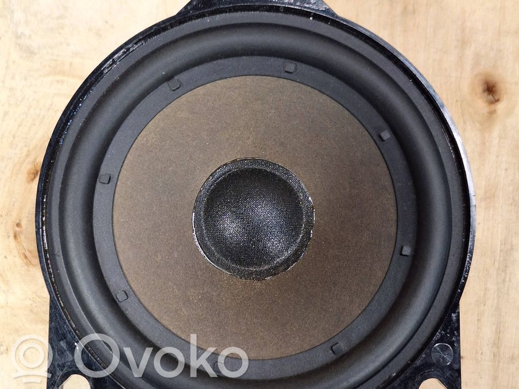 Altavoz de la puerta delantera   6950131,902275492401,18820010,65136950131