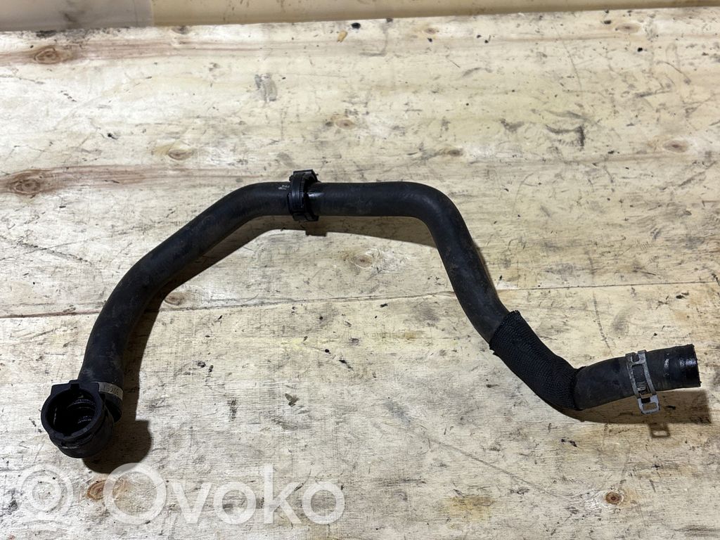 BMW 3 E92 E93 Engine coolant pipe/hose 