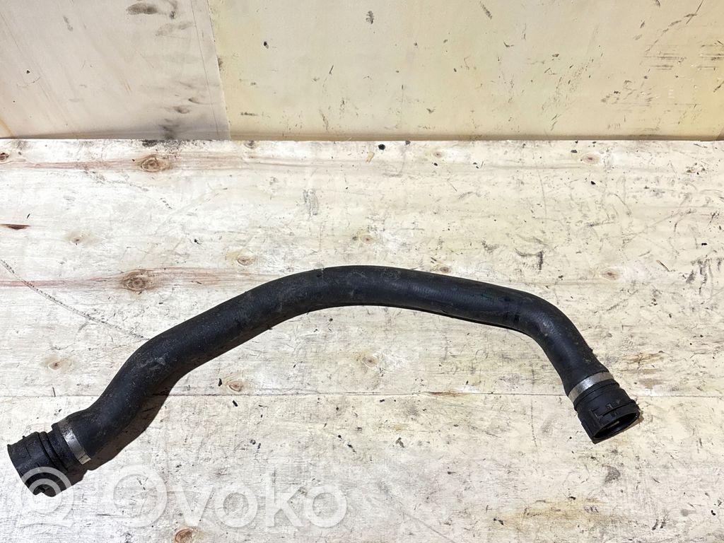 BMW 5 E60 E61 Engine coolant pipe/hose 