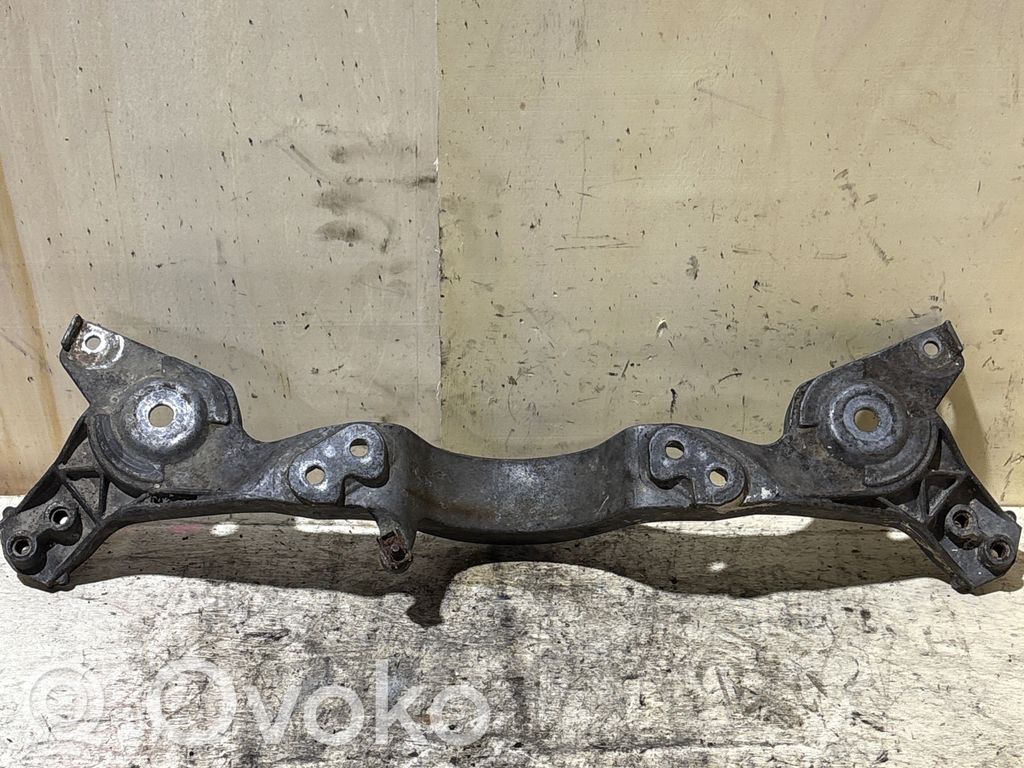 Rear differential/diff mount bracket   3404621,33303404621,33303448032
